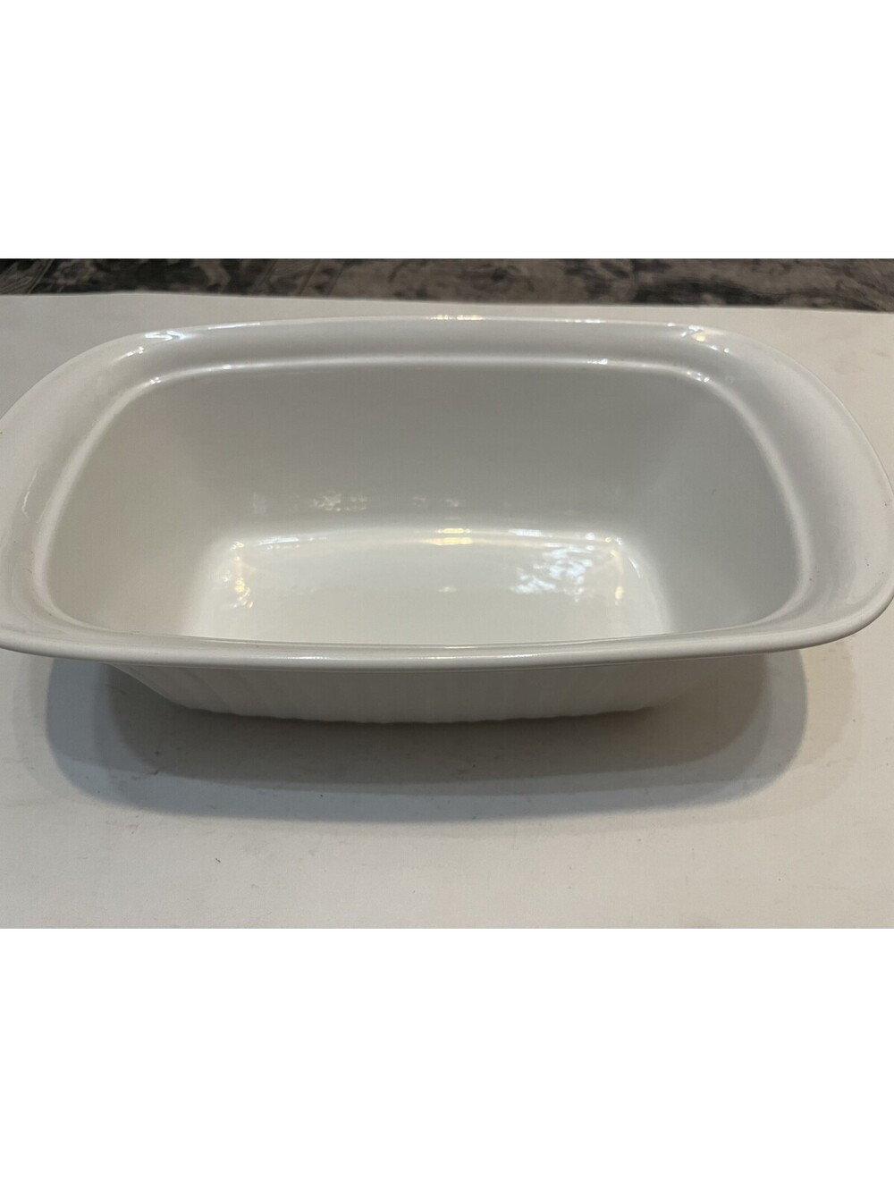 Corning Ware French White 1 3/4Qt  roasting bread pan Oval Casserole Dish NO LID